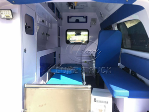 Véhicule de transport d'ambulance tout-terrain 4x4 avec moteur puissant Mercedes - Product Image 4