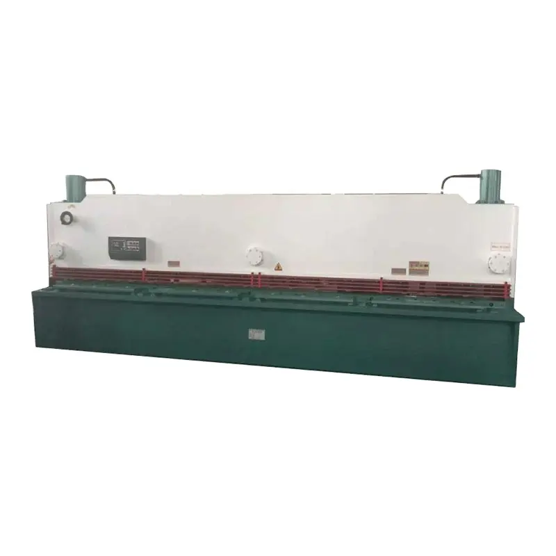 Macchina di taglio idraulica a ghigliottina macchina di taglio della lamiera CNC 12*6000 ad alta precisione