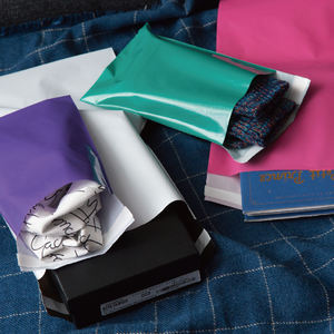 Bolsas de correo plásticas impermeables ligeras de calidad superior CFC para envíos y mensajeros - Product Image 5