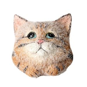 Broches Animaux Mignons en Résine Floquée Chiens Chats Lapins Corgis Tigres Bijoux de Mode pour Vêtements Sac Charme Cadeau Unisexe - Product Image 2