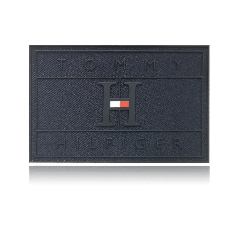 Étiquette en silicone de transfert de chaleur 3D en relief logo patch en caoutchouc tpu pour vêtements/sac