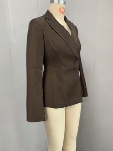 Elegante Completo Formale da Ufficio per Donna, 50% Lana, Smoking con Chiusura Monopetto, Design Traspirante - Product Image 2