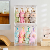 Échantillon à faible quantité minimale de commande fourni stocké de haute qualité carré PS en plastique suspendu boîte de rangement empilable jouet vitrine pour Labubu