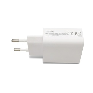 Vente chaude 30W rapide USB Type C chargeur mural pour téléphones mobiles prise intelligente avec sortie 20V 1.5A pour <span class=keywords><strong>iPhone</strong></span> 14 13 12 11 <span class=keywords><strong>XR</strong></span> 8 - Product Image 2