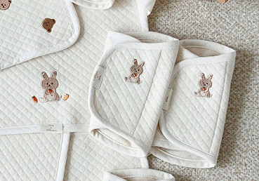 Coton à carreaux trois pièces motif lapin