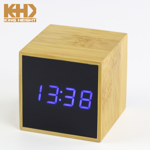 KH-WC033キッズテーブルスモールスクエアキューブLEDデジタルアラームアクリルミラーバンブーデスククロック - Product Image 4