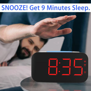 ساعة منبه رقمية رخيصة بالجملة طراز زيت هالتر Zh027APro مع إضاءة ليلية وأرقام كبيرة ومنفذي شحن USB وضمان لمدة 12 شهرًا - ساعة مكتب - Product Image 5