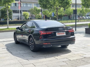 Un <span class=keywords><strong>Audi</strong></span> A6L de gasolina 2,0 T barato de <span class=keywords><strong>segunda</strong></span> <span class=keywords><strong>mano</strong></span> de tamaño medio <span class=keywords><strong>a</strong></span> grande con 5 asientos, buena apariencia, sedán 2020 lujoso y elegante - Product Image 6