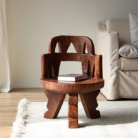 Chaise de chef en bois massif faite à la main, style tribal africain créatif, chaise de loisirs, mobilier de maison, chaise d'art pour chambre et appartement