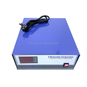 Générateur <span class=keywords><strong>de</strong></span> fréquence ultrasonique à double fréquence réglable pour le <span class=keywords><strong>nettoyage</strong></span> ultrasonique du bloc moteur du carburateur - Product Image 1