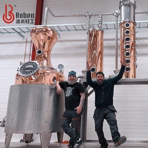 Tanque con camisa de vapor/caldera con columna de destilador de cobre y mezclador/agitador para equipo de destilación - Product Image 6