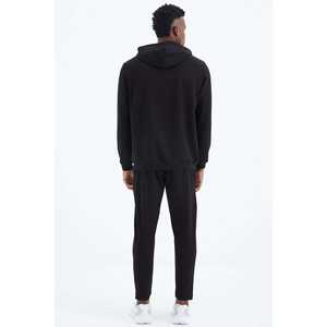 Kelvin <b>Black</b> Men's Tracksuit Set Simple Casual Breathable 340 Grams <b>Fabric</b> - Product Image 1