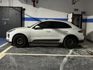 SUV de Lujo 2020 <span class=keywords><strong>Porsche</strong></span> <span class=keywords><strong>Macan</strong></span> 2.0T con Manejo Superior a Precio Económico - Product Image 4