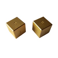 Cube en laiton massif à base carrée personnalisé, usiné par CNC et par électroérosion à fil, 10x10mm