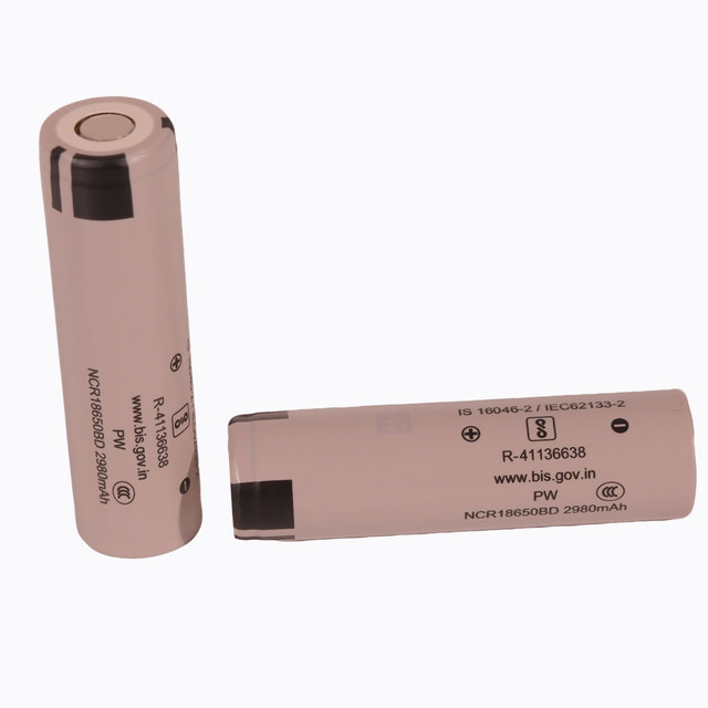 NCR18650BD 18650 3.7V 3200mAh 3C 10A High Drain Lithium Ion Battery Cell, Original Cylindrical Rechargeable Battery