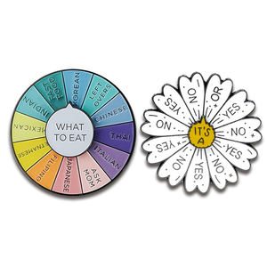 Broche duro suave de flecha hecho a medida, Pin de solapa, insignia giratoria de Metal, fabricante de decisiones, Spinner giratorio, Pin esmaltado giratorio - Product Image 1