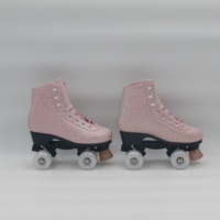 Usine directe de haute qualité enfants patins à roulettes en plein air meilleure vente sport professionnel Quad chaussures échantillon disponible en gros