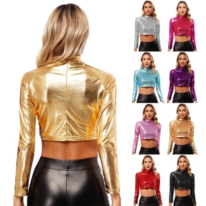 Haut court de performance pour femme, coupe ajustée, à manches longues et col montant, en tissu métallisé liquide, style cyberpunk futuriste, avec logo personnalisé - Product Image 1