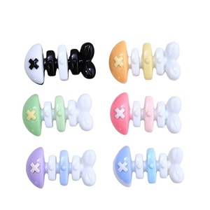 Breloques en résine en forme de poisson de dessin animé, accessoires faits à la main pour la vente en gros, pour la création de pinces à <span class=keywords><strong>cheveux</strong></span> et boucles de chaussures en colle crème DIY - Product Image 5