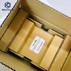 KEYENCE VT3-Q5MA จอสัมผัส HMI ขนาด5นิ้ว QVGA TFT แบบโมโนโครมไฟกระแสตรง24V IP65สำหรับซีรีส์ VT3รุ่น VT3 Q5MA - Product Image 1