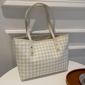 Yaz yeni kadın plaj çantası büyük kapasiteli baskılı alışveriş çantası tuval koltukaltı çanta bayanlar omuzdan askili çanta - Product Image 4