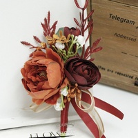 Bunga Boutonniere Buatan dari Kain Warna Merah Anggur Model DH FGH-425 untuk Acara Bisnis, Upacara Pembukaan, Pernikahan, Tamu Undangan