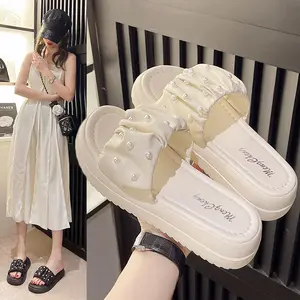 Summer Outwear Slippers For Women 2024 New Fashion Thick Sole Anti Slip Slippers High Grade Soft Casual Slippers