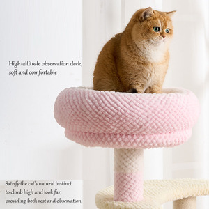 Arbre à chat multifonctionnel en tissu pour l'hiver, avec structure d'escalade, poteau à gratter et jouet - Product Image 4