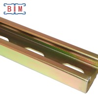 Profilé en U rainuré 12 ga, 1-5/8"x13/16", revêtu de couleur, pour système de support structurel