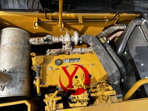 Excavateur d'occasion CAT 323D 23 tonnes certifié CE EPA Roulement de pompe de la boîte de vitesse du moteur à noyau en bon état Meilleur prix chenille à vendre - Product Image 4