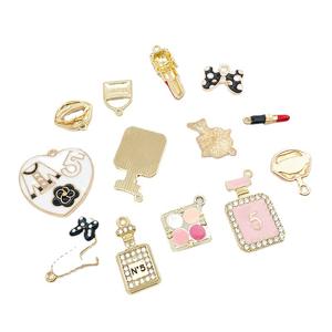 Ciondoli smaltati per la creazione di <span class=keywords><strong>gioielli</strong></span>: ciondoli a forma di rossetto, ciondoli a forma di tacco alto di design, ciondoli a forma di fiocco per collane fai da te - Product Image 5