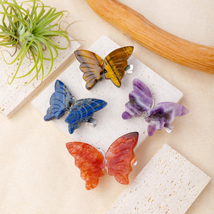 กิ๊บติดผมรูปผีเสื้อทำมือจากคริสตัลธรรมชาติสำหรับของที่ระลึกขายส่ง - Product Image 4