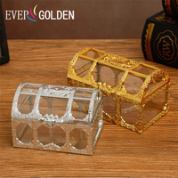 Europäische Hohl-Gold-Süßigkeiten-Schatztruhe in Form einer Schokoladenbox, goldene/silberne Kunststoff-Geschenkbox für chinesische Neujahrs- und Halloween-Feiertage