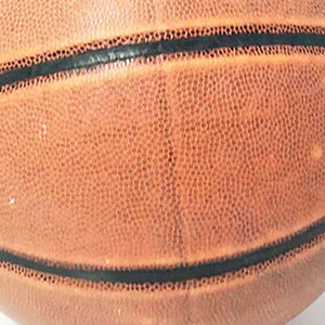 Ballons de basket en caoutchouc écologiques, durables et abordables, avec revêtement en PVC, chambre à air en caoutchouc naturel, pour usage intérieur/extérieur, tailles et couleurs personnalisables, logo sur mesure. - Product Image 2