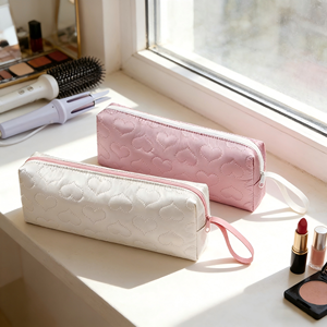 Sac de rangement pour <span class=keywords><strong>fer</strong></span> <span class=keywords><strong>à</strong></span> <span class=keywords><strong>friser</strong></span> résistant <span class=keywords><strong>à</strong></span> la chaleur, grande capacité, étui portable pour lisseur avec sangle de poignet pour les voyages, cadeaux pour <span class=keywords><strong>elle</strong></span> - Product Image 4