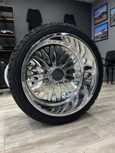 Jantes JUWA forgées 24x14J 8x170 pour <span class=keywords><strong>Ford</strong></span> F250 Silverado RAM 1500, largeur personnalisée 22x12J 26x14J 10J-12J disponible, finition polie, jantes à rebord profond - Product Image 3