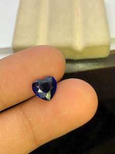 พลอยไพลินสีน้ำเงินเจียระไนแบบธรรมชาติ ไม่ผ่านการอบความร้อน ได้รับการรับรองจาก IGI ขนาด 5 มม.+ น้ำหนัก 200 กะรัต สำหรับทำเครื่องประดับชั้นดี แบบเม็ดเดี่ยว - Product Image 5