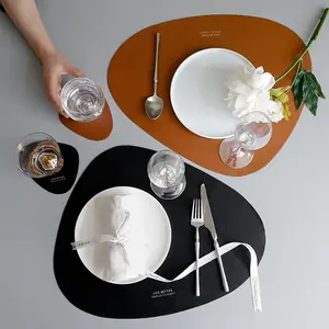 北欧皮革餐垫家庭三角椭圆形防水油绝缘碗垫杯垫平板垫