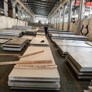 Tô<span class=keywords><strong>les</strong></span> d'acier inoxydable gaufrées multi-grades EN 1.4301 1.4307 1.4401 1.4016 antidérapantes à motif damier pour revêtement mural, résistantes à l'eau et au feu - Product Image 2