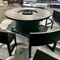Ensemble de table de luxe en métal pour l'extérieur avec foyer au gaz pour patio foyer de jardin rond avec tables et chaises