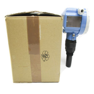 جهاز إرسال مستوى بالموجات فوق الصوتية جديد من إندريس هاوزر بمدى 5 أمتار طراز FMU40-ARB2A2 Fmu40-1rb2a2 - Product Image 1