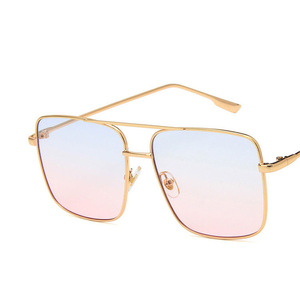 Gafas de Sol Metálicas Grandes Retro para Hombre y Mujer, con Logotipo Personalizado, Protección UV400, Cuadradas, de Moda, Gran Venta 2021 - Product Image 4