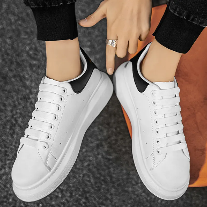 Low price Wholesale fashion breathable casual Sports outdoor shoes thick sole non-slip Men Sneakers white shoes for women