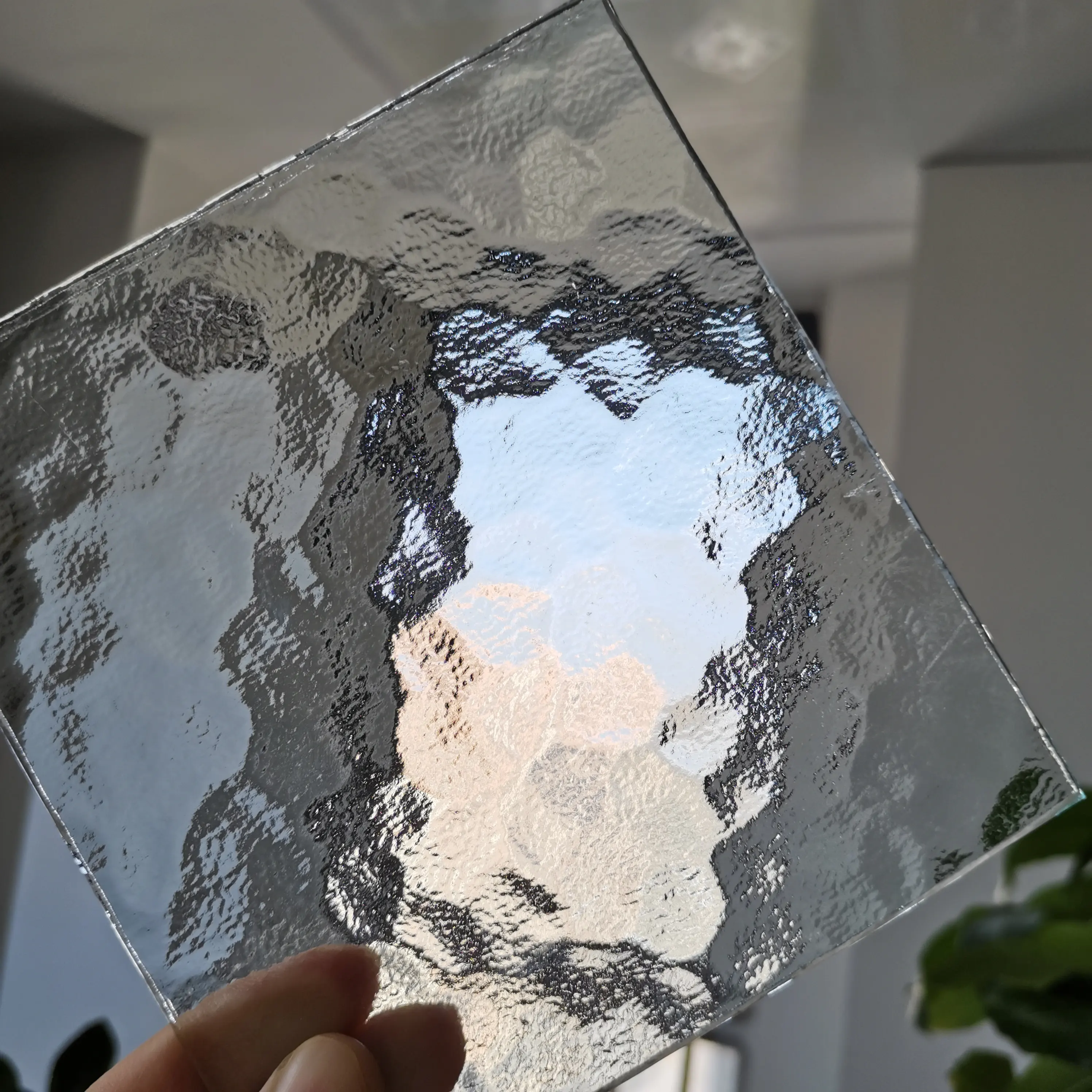 テーブルランプボックストレイ水波状テクスチャガラスシャワーパーティション用の透明なアクアライト模様のガラス