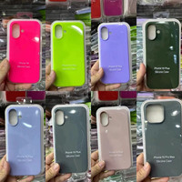 Pour iPhone 17 16 15 14 13 Mini Pro Max Liquid Silicone Case Microfibre Soft Touch Silicone Phone Case pour Apple