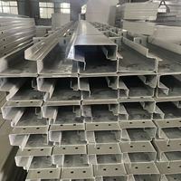 Structure de conteneur en acier robuste, bâtiment préfabriqué, cadre de maison modulaire détachable de 20 pieds et 40 pieds