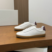 Baskets décontractées pour hommes en daim de haute qualité, style designer, à lacets, légères, lumineuses, antidérapantes, multicolores, pour le quotidien