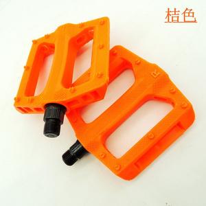 Pédale de vélo en plastique concave pour enfants pour vélos de route vtt <span class=keywords><strong>BMX</strong></span> Cruiser VTT - Product Image 4