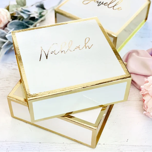 Kotak Pengiring Mempelai Wanita, Kotak Hadiah Kustom Mewah, Kotak Pengiring Pengantin Pribadi dengan Teks Lapis Emas - Product Image 5