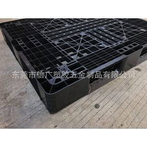 พาเลทพลาสติกสีดำ Xinguang Plastics ขนาด 1200x1000x150 มม. แบบเข้าได้สี่ทาง โครงสร้างตะแกรง HDPE สำหรับงานโลจิสติกส์ - Product Image 5
